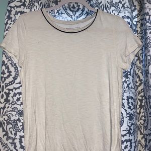 american eagle white tee